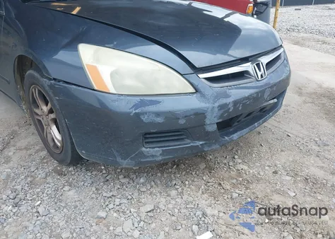 2007 Honda Accord 2.4 Ex z USA, uszkodzony, nr VIN 1HGCM56817A057650